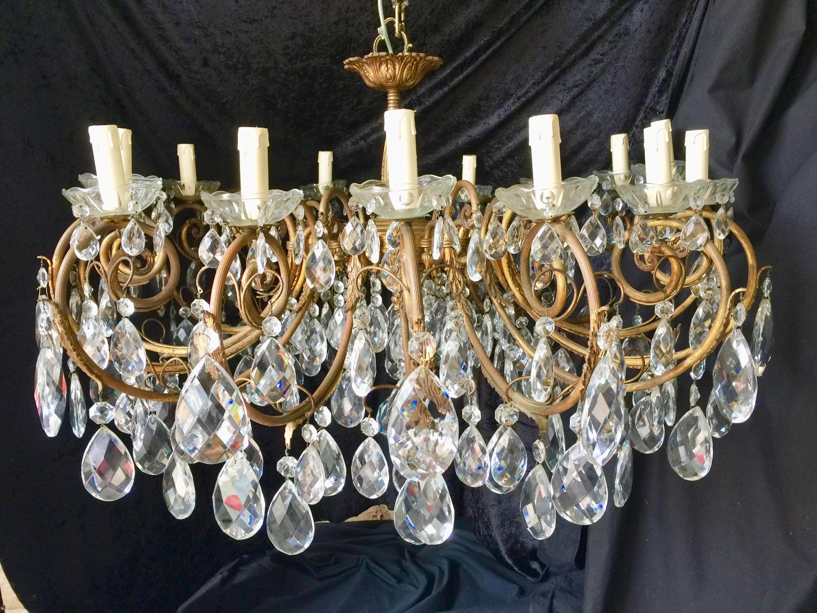 Very Large Brass & Crystal Italian Chandelier (1 of 12)