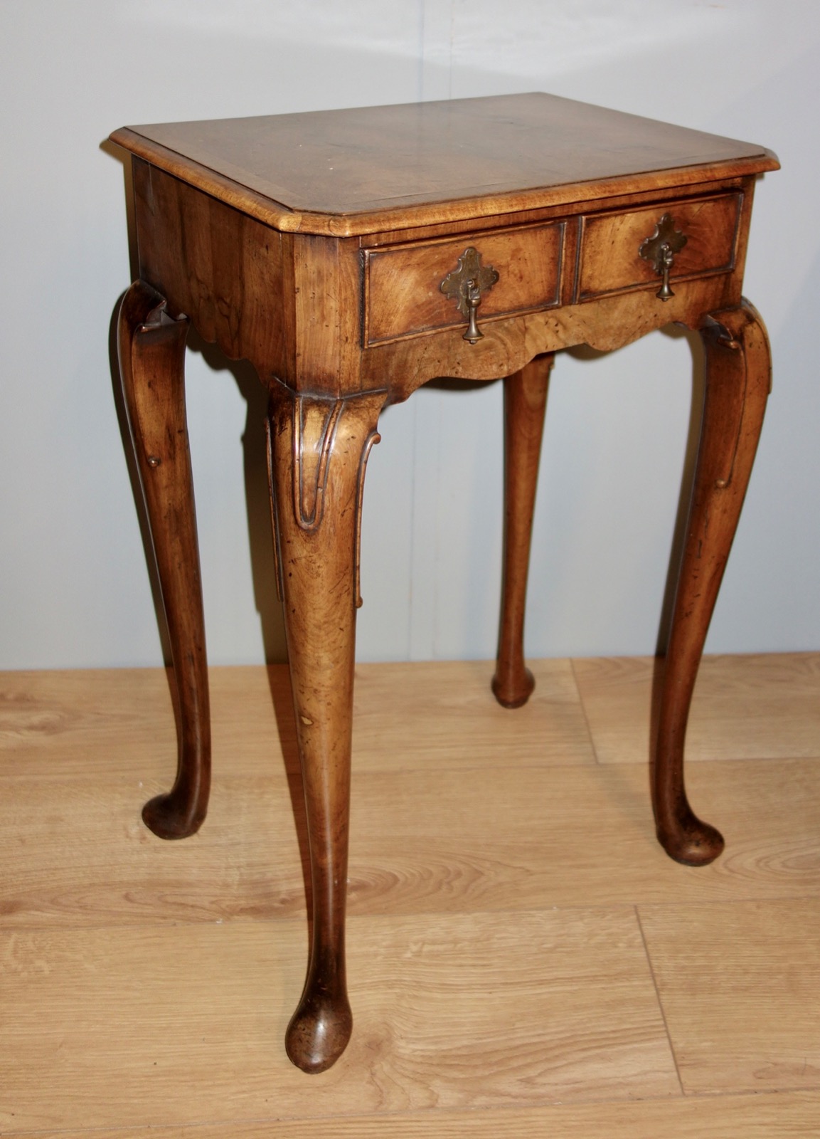 Small Walnut Side Table with Drawer C.1930 (1 of 9) Small Walnut Side Table with Drawer C.1930 (1 of 9)