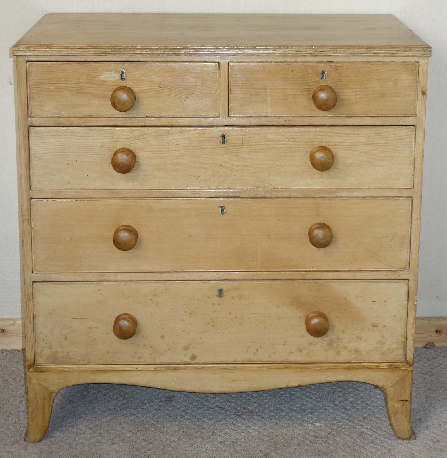 Victorian Pine Chest of Drawers c.1880 (1 of 1) Victorian Pine Chest of Drawers c.1880 (1 of 1)