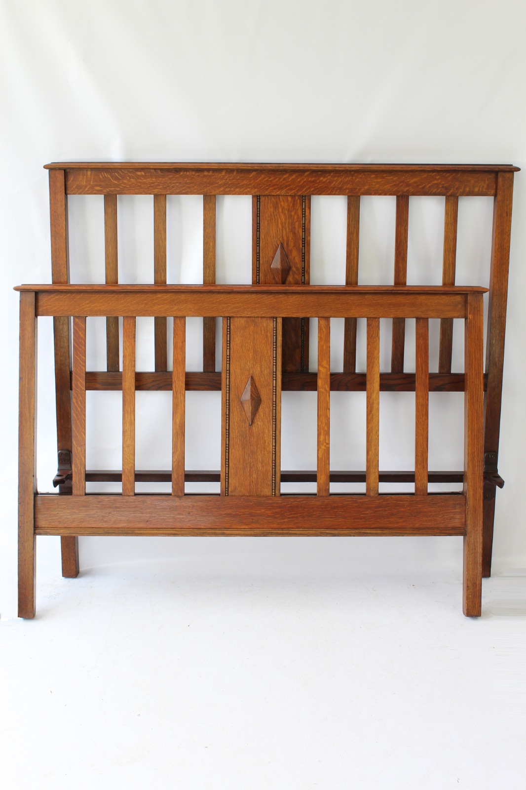 Antique Edwardian Oak Double Bed (1 of 1) Antique Edwardian Oak Double Bed (1 of 1)