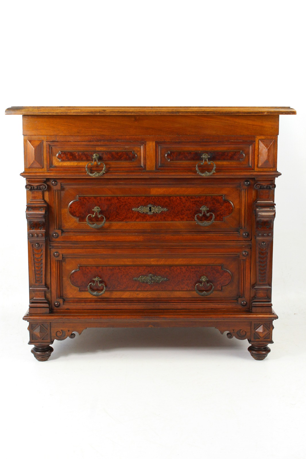 Small Antique Walnut Chest of Drawers (1 of 16) Small Antique Walnut Chest of Drawers (1 of 16)