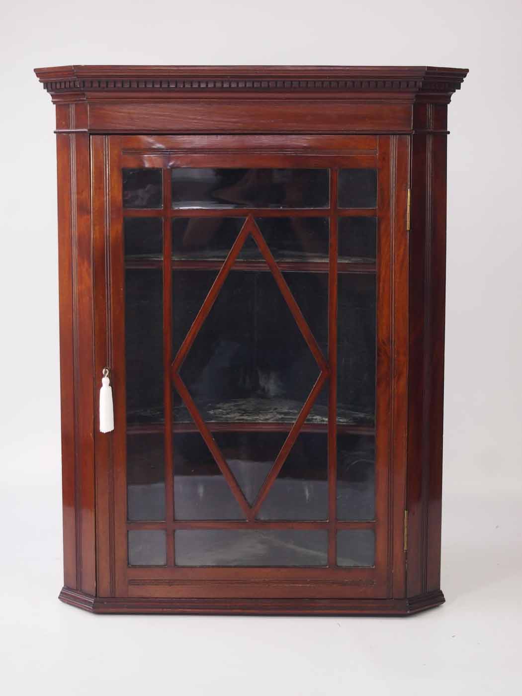 Victorian Glazed Mahogany Corner Cupboard (1 of 1) Victorian Glazed Mahogany Corner Cupboard (1 of 1)