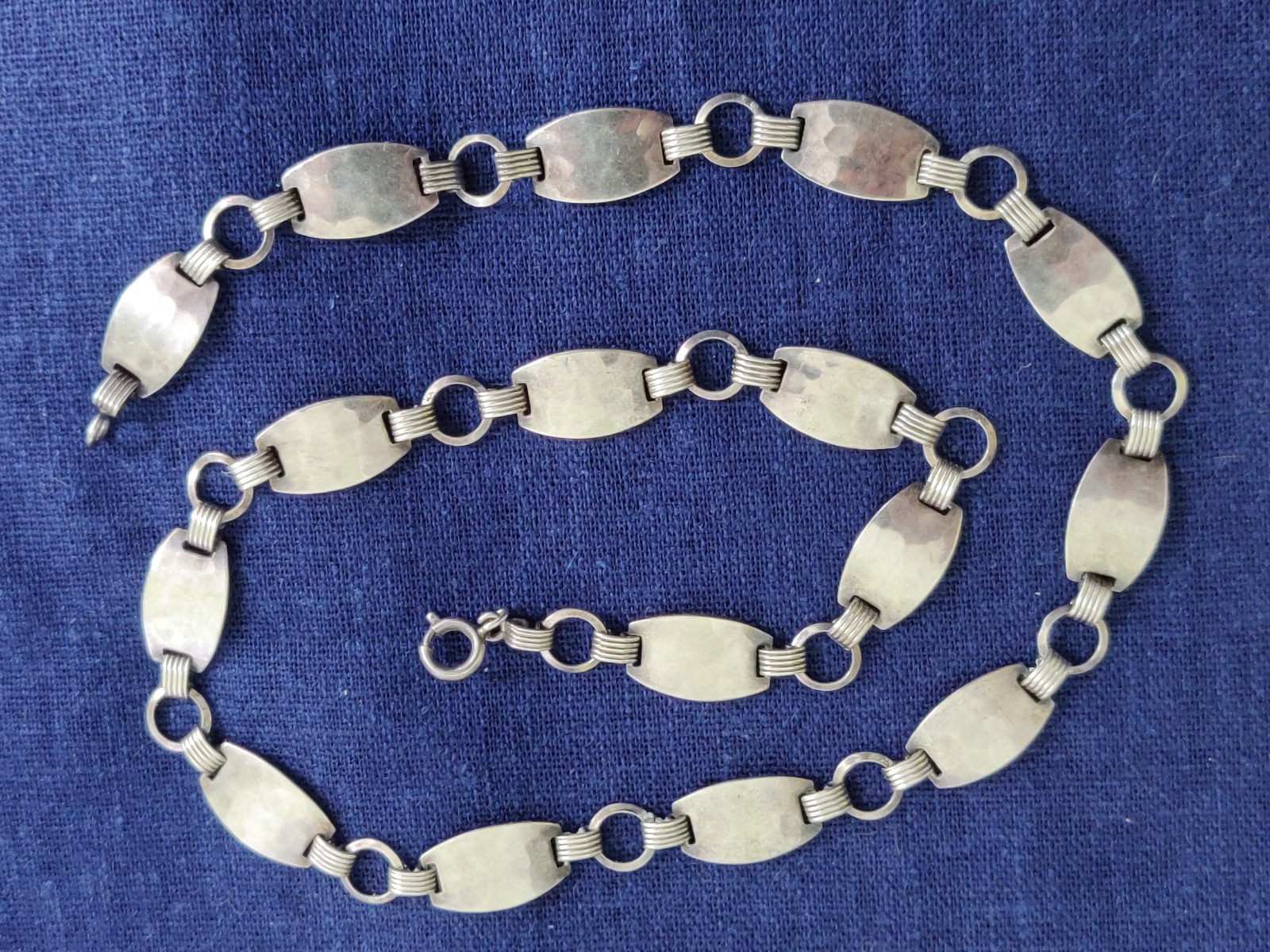 Solid 800 Silver Hand Hammered / Hand Crafted Unique Necklace Signed (1 of 7)