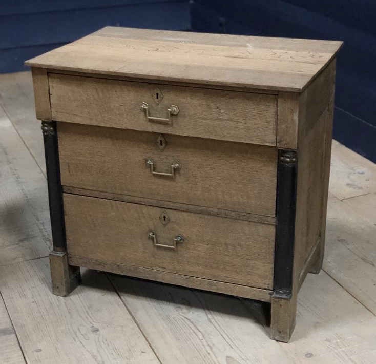 Item Main Image Item Main Image