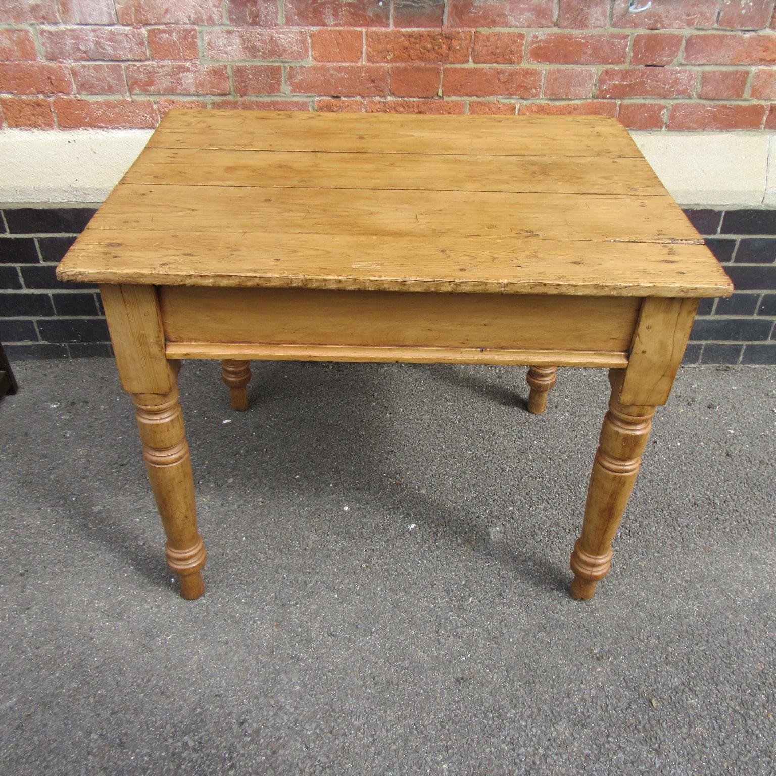 Antique Pine Dining Table c.1900 (1 of 1) Antique Pine Dining Table c.1900 (1 of 1)