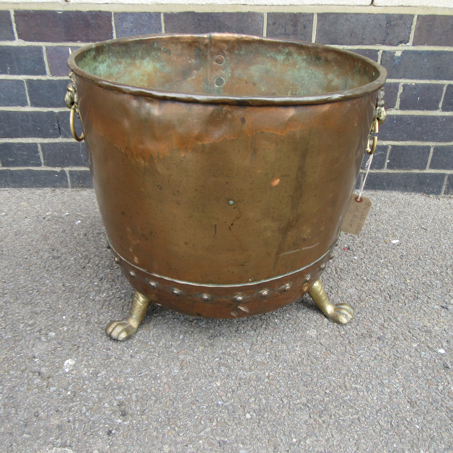 Antique Copper Log Container c.1910 (1 of 1) Antique Copper Log Container c.1910 (1 of 1)