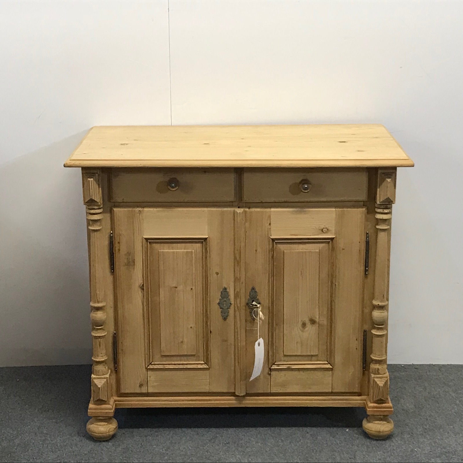 Small Antique Pine Bedside Cupboard c.1915 (1 of 1) Small Antique Pine Bedside Cupboard c.1915 (1 of 1)