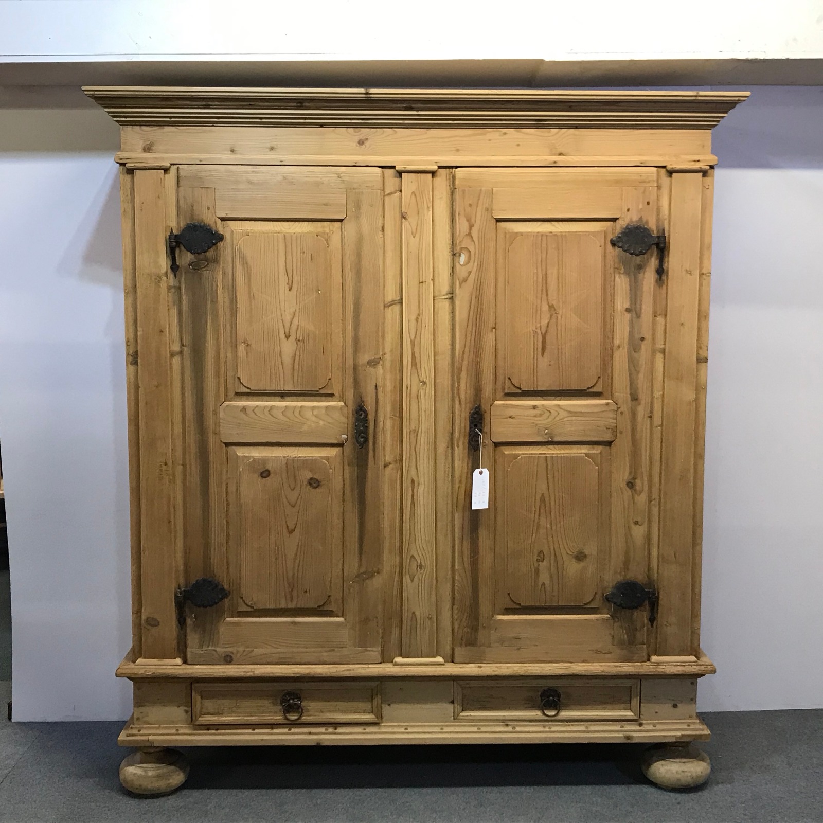 Very Grand Old Pine German Wardrobe 'Dismantles' (1 of 1) Very Grand Old Pine German Wardrobe 'Dismantles' (1 of 1)