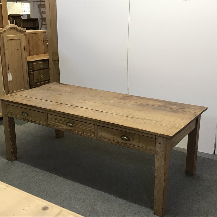 Large Old Rustic English Pine Farmhouse Table (1 of 1) Large Old Rustic English Pine Farmhouse Table (1 of 1)