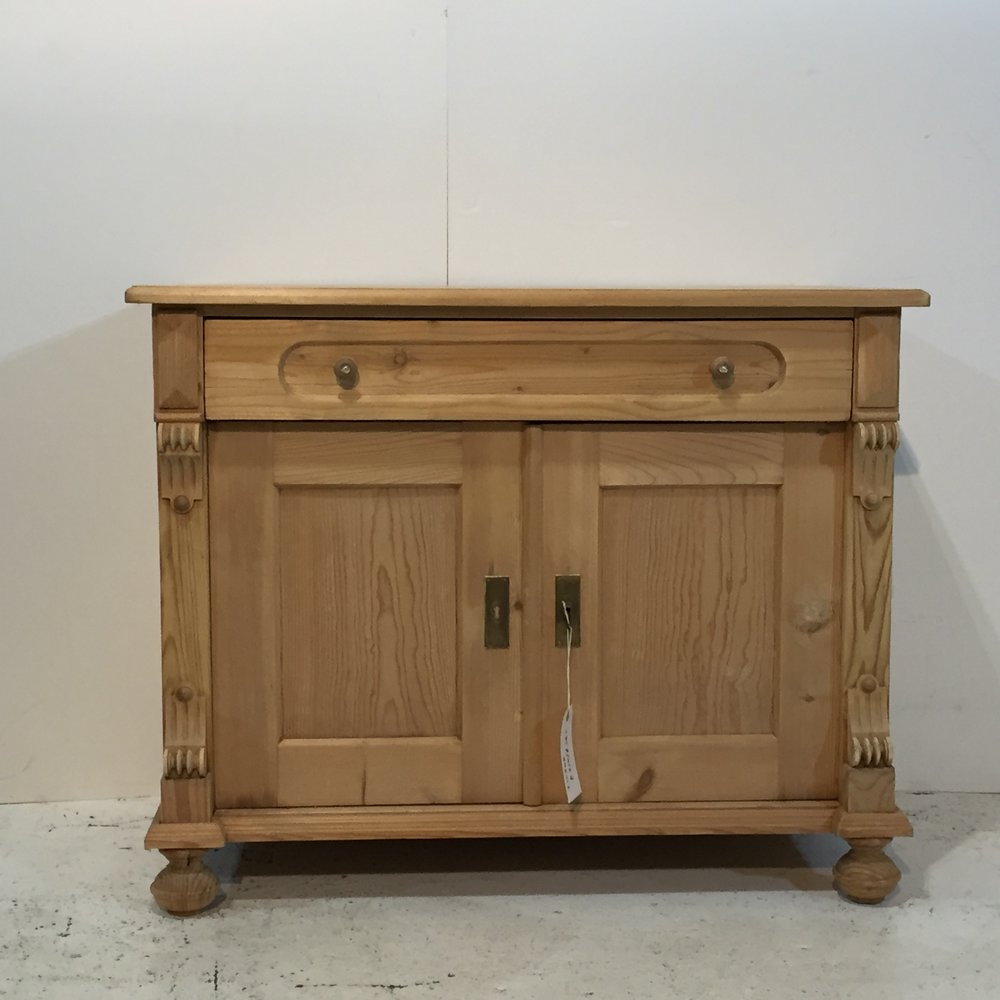 Old Pine Cupboard c.1915 (1 of 1) Old Pine Cupboard c.1915 (1 of 1)