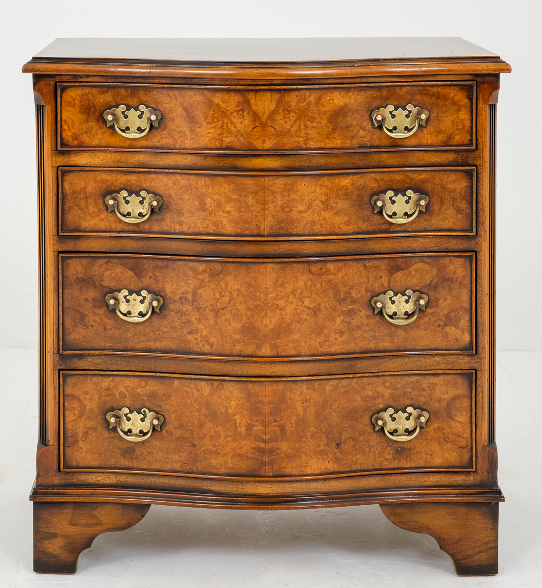 Burr Walnut Serpentine Chest of Drawers c.1920 (1 of 1) Burr Walnut Serpentine Chest of Drawers c.1920 (1 of 1)