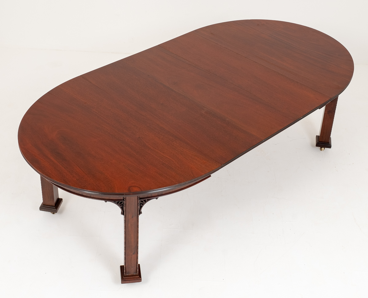 Mahogany Oval Extending Dining Table c.1880 (1 of 9) Mahogany Oval Extending Dining Table c.1880 (1 of 9)