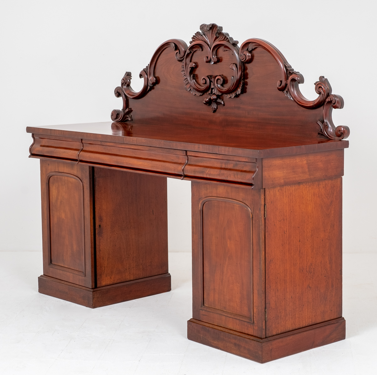 Victorian Mahogany Pedestal Sideboard (1 of 7)