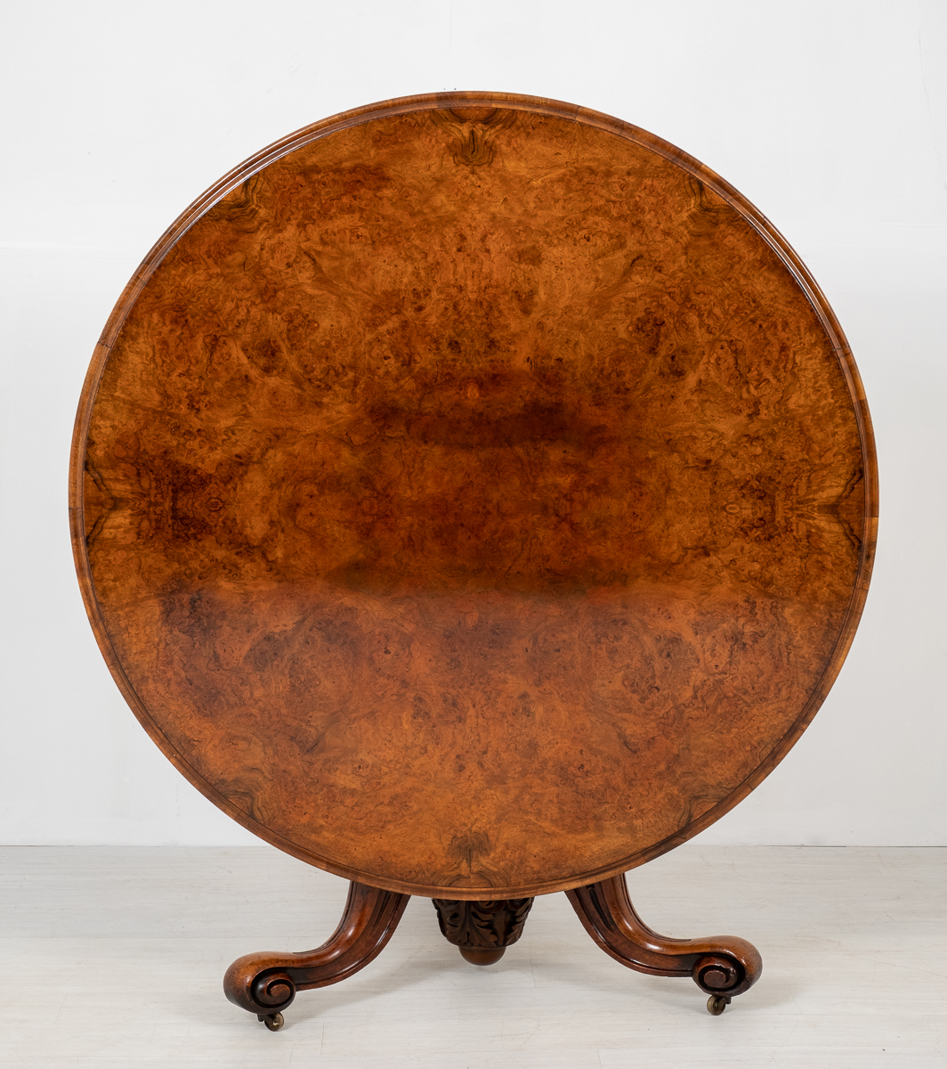Very Good Burr Walnut Centre Table (1 of 11)