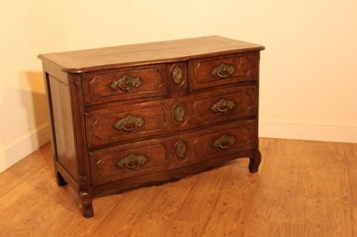 French Oak Serpentine Commode (1 of 2) French Oak Serpentine Commode (1 of 2)
