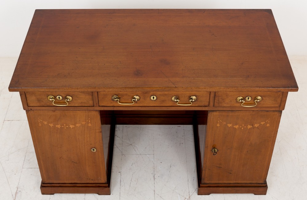 French Inlaid Mahogany Desk c.1880 (1 of 1) French Inlaid Mahogany Desk c.1880 (1 of 1)