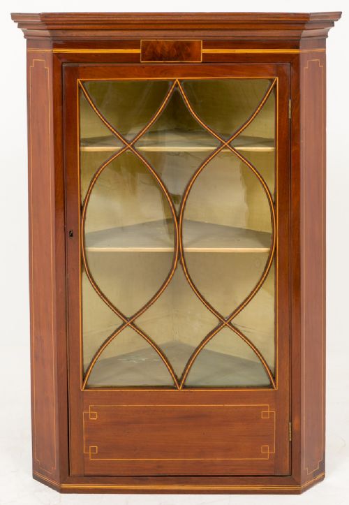 Pretty Georgian Mahogany Corner Cabinet (1 of 8) Pretty Georgian Mahogany Corner Cabinet (1 of 8)