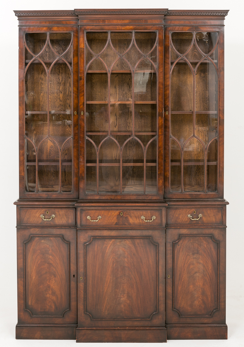 Mahogany Breakfront Bookcase c.1920 (1 of 1) Mahogany Breakfront Bookcase c.1920 (1 of 1)