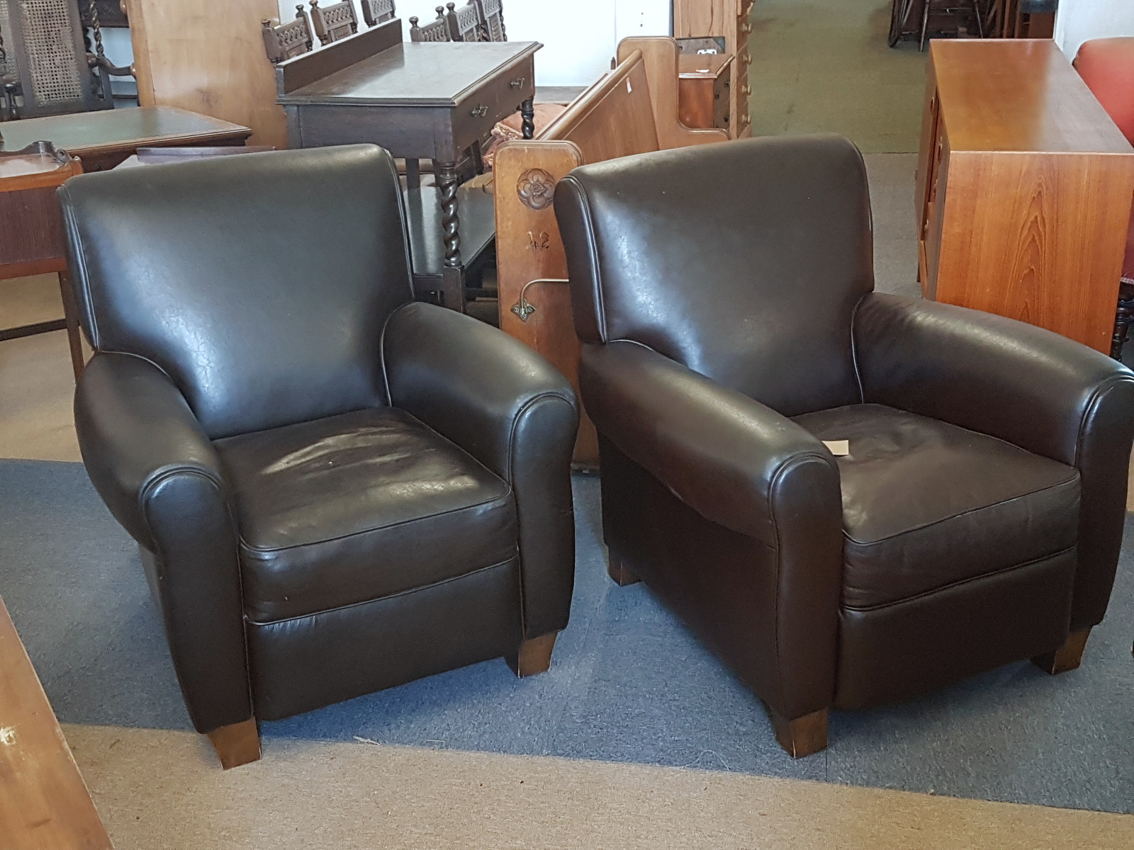 Pair of Leather Chairs (1 of 3) Pair of Leather Chairs (1 of 3)