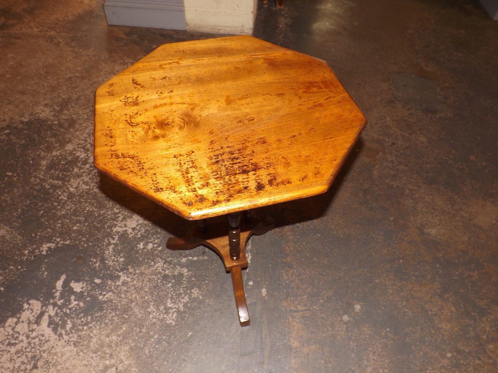 Item Main Image Item Main Image