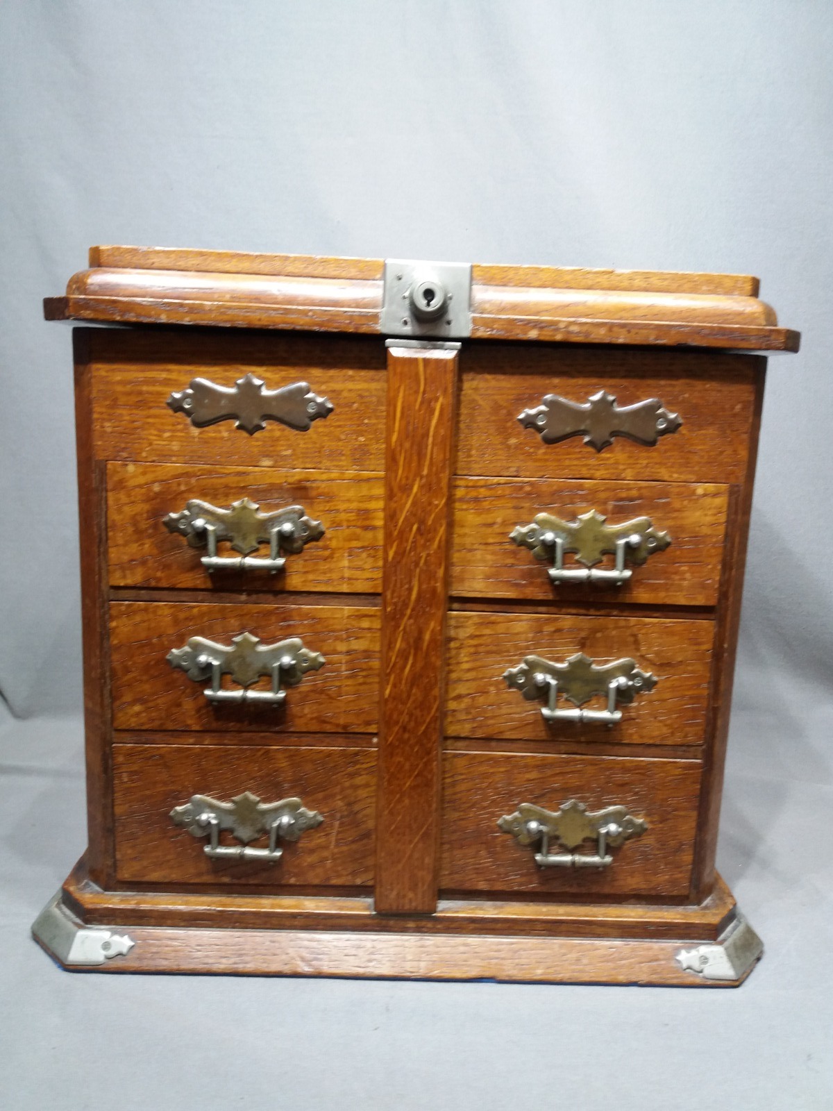 Item Main Image Item Main Image