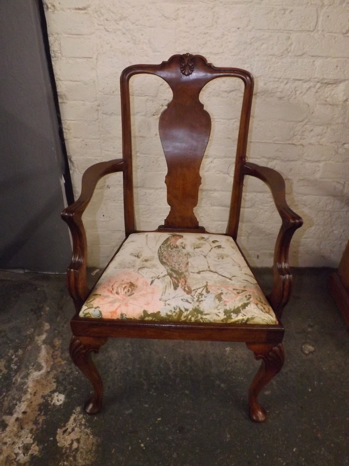 Item Main Image Item Main Image