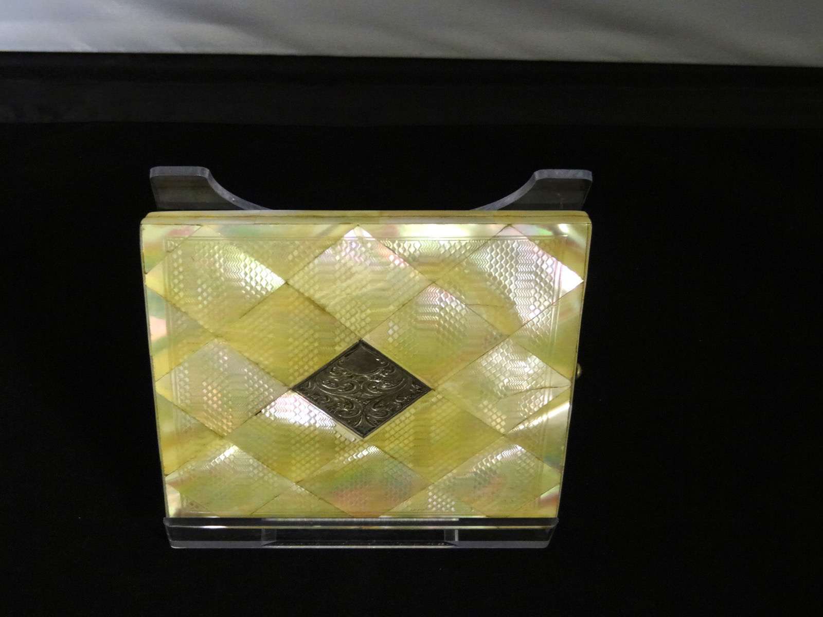 undefined - main image