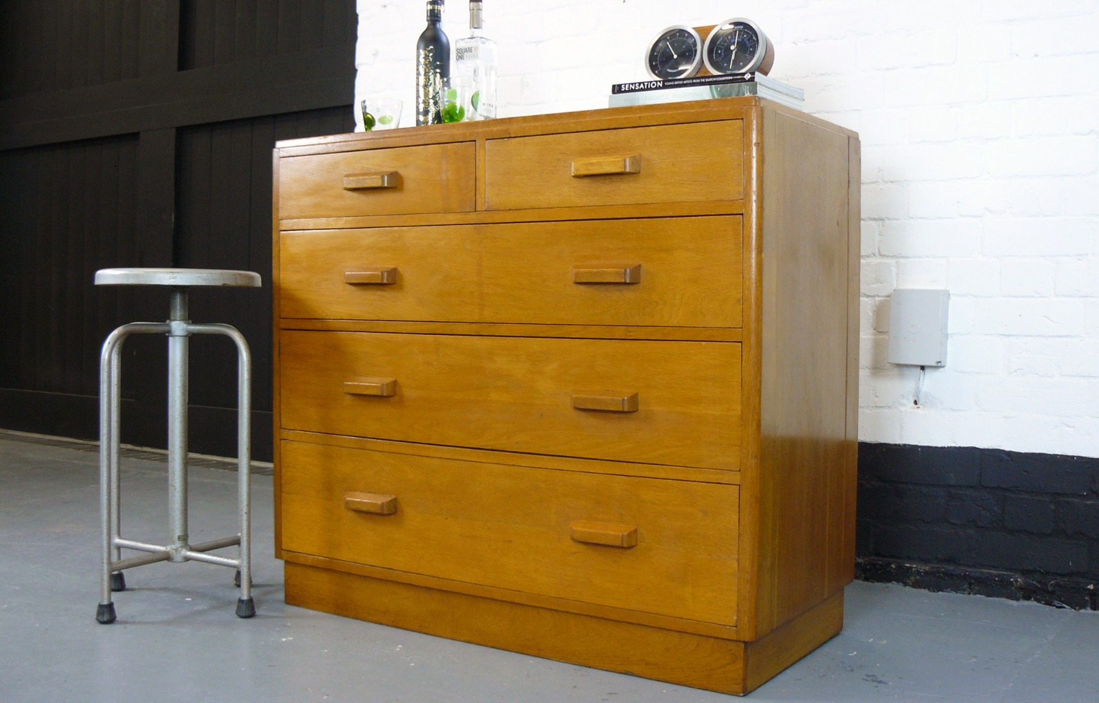 Vintage English 1950s Air Ministry Oak Chest of Drawers (1 of 1) Vintage English 1950s Air Ministry Oak Chest of Drawers (1 of 1)