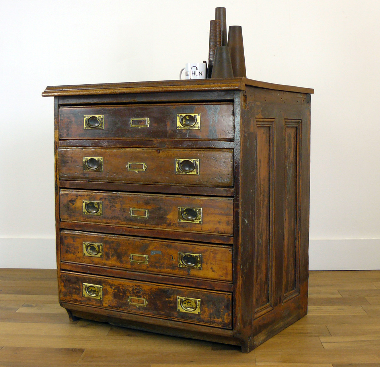 undefined - main image