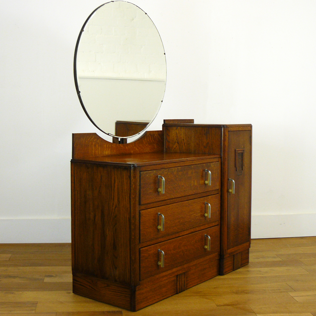 Gorgeous 1930's Art Deco Oak Dressing Table Chest of Drawers (1 of 1) Gorgeous 1930's Art Deco Oak Dressing Table Chest of Drawers (1 of 1)
