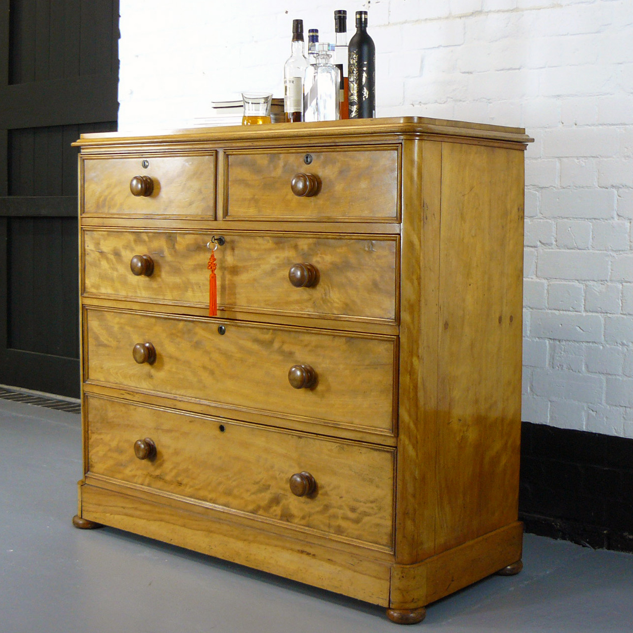 Large Victorian Satin Birch Chest of Drawers (1 of 1) Large Victorian Satin Birch Chest of Drawers (1 of 1)