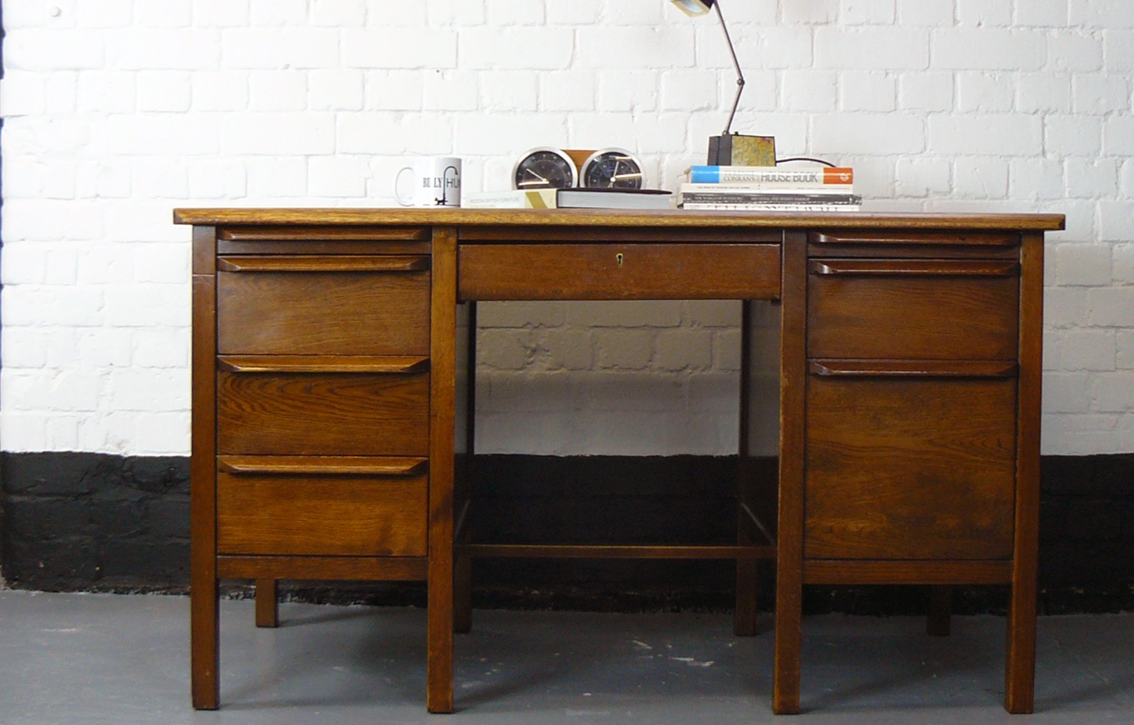 English Mid Century 1960s Oak Twin Pedestal Desk (1 of 1) English Mid Century 1960s Oak Twin Pedestal Desk (1 of 1)