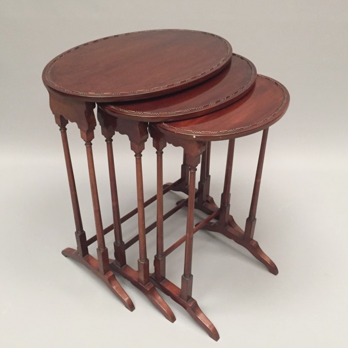 Nest of 3 Oval Mahogany Tables c.1900 (1 of 1) Nest of 3 Oval Mahogany Tables c.1900 (1 of 1)