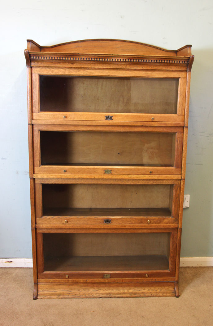 Oak Globe Wernicke Style Lebus Stacking Sectional Bookcase C.1920 (1 of 1) Oak Globe Wernicke Style Lebus Stacking Sectional Bookcase C.1920 (1 of 1)