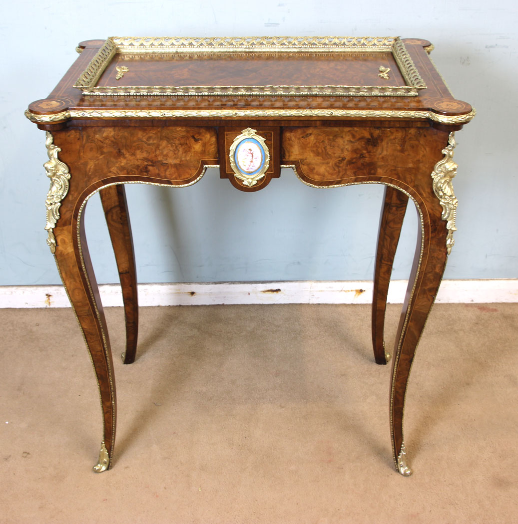 Antique Victorian Burr Walnut Jardiniere / Planter (1 of 18) Antique Victorian Burr Walnut Jardiniere / Planter (1 of 18)