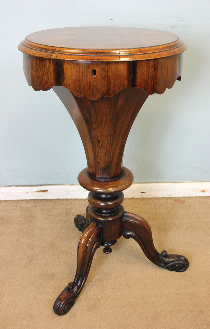 Antique Victorian Rosewood Sewing Table Work Box (1 of 1) Antique Victorian Rosewood Sewing Table Work Box (1 of 1)