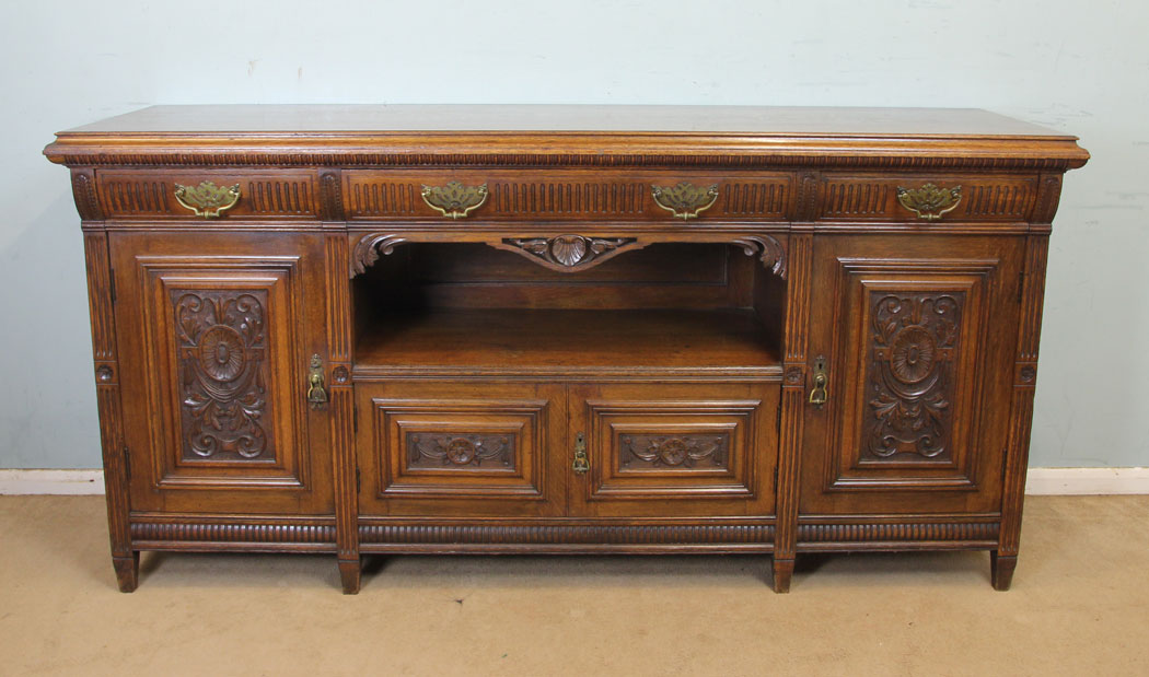 Antique Victorian Carved Oak Sideboard Dresser Base (1 of 12) Antique Victorian Carved Oak Sideboard Dresser Base (1 of 12)