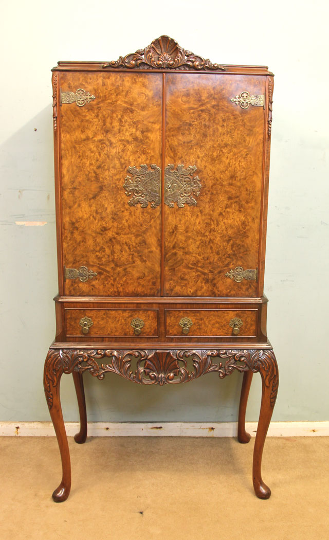 Antique Burr Walnut Cocktail Drinks Cabinet (1 of 1) Antique Burr Walnut Cocktail Drinks Cabinet (1 of 1)