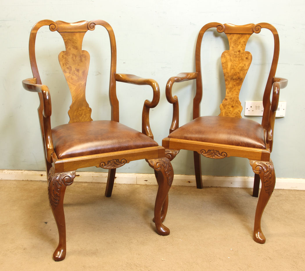 Pair of Antique Georgian Style Walnut Carver Desk Chairs (1 of 16) Pair of Antique Georgian Style Walnut Carver Desk Chairs (1 of 16)
