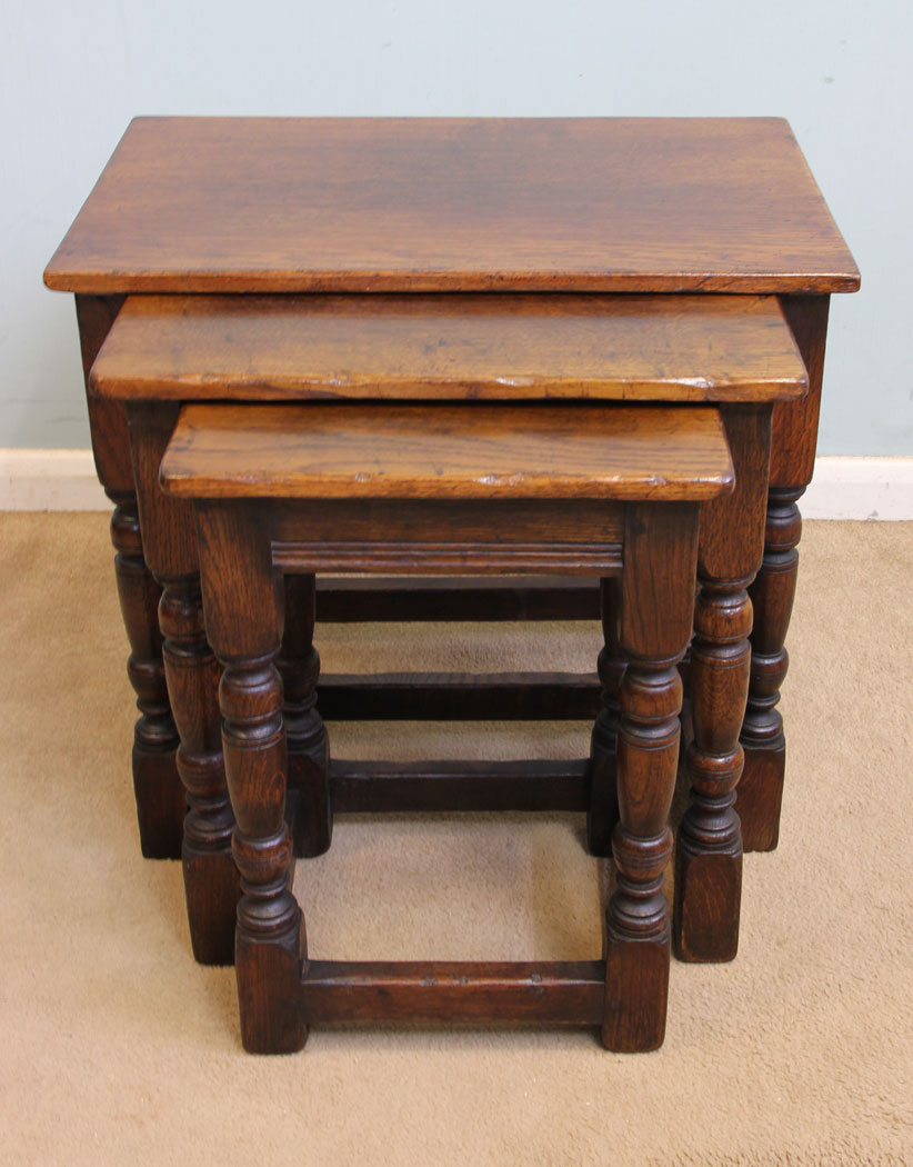 Nest of Three Tables / Low Occasional Coffee Tables (1 of 6) Nest of Three Tables / Low Occasional Coffee Tables (1 of 6)