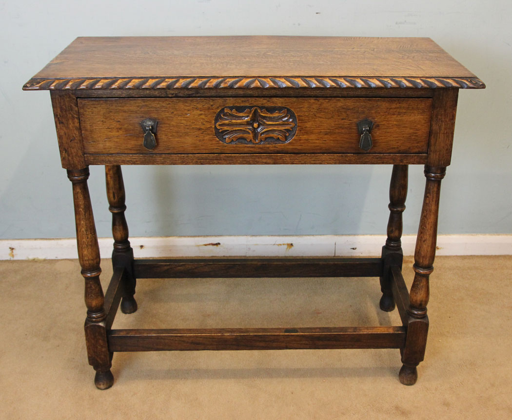 Oak Hall / Side Table C.1920 (1 of 1) Oak Hall / Side Table C.1920 (1 of 1)