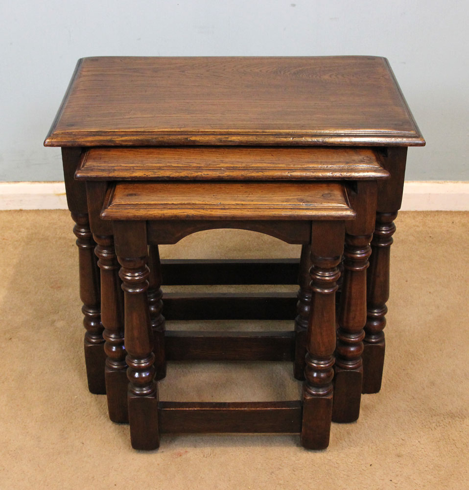 Nest of Three Oak Tables (1 of 1) Nest of Three Oak Tables (1 of 1)