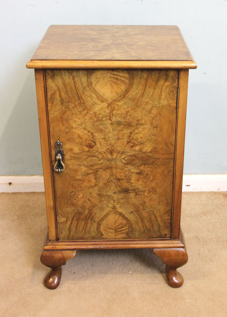 Burr Walnut Side Cabinet , Bedside Cabinet Cupboard (1 of 1) Burr Walnut Side Cabinet , Bedside Cabinet Cupboard (1 of 1)