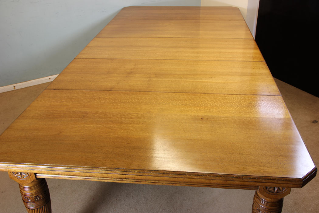 Antique Victorian Large Oak Extending Farmhouse Dining Table (1 of 1) Antique Victorian Large Oak Extending Farmhouse Dining Table (1 of 1)