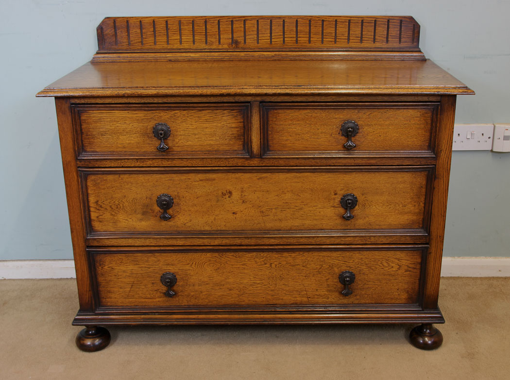 Oak Chest of Drawers C.1920 (1 of 1) Oak Chest of Drawers C.1920 (1 of 1)