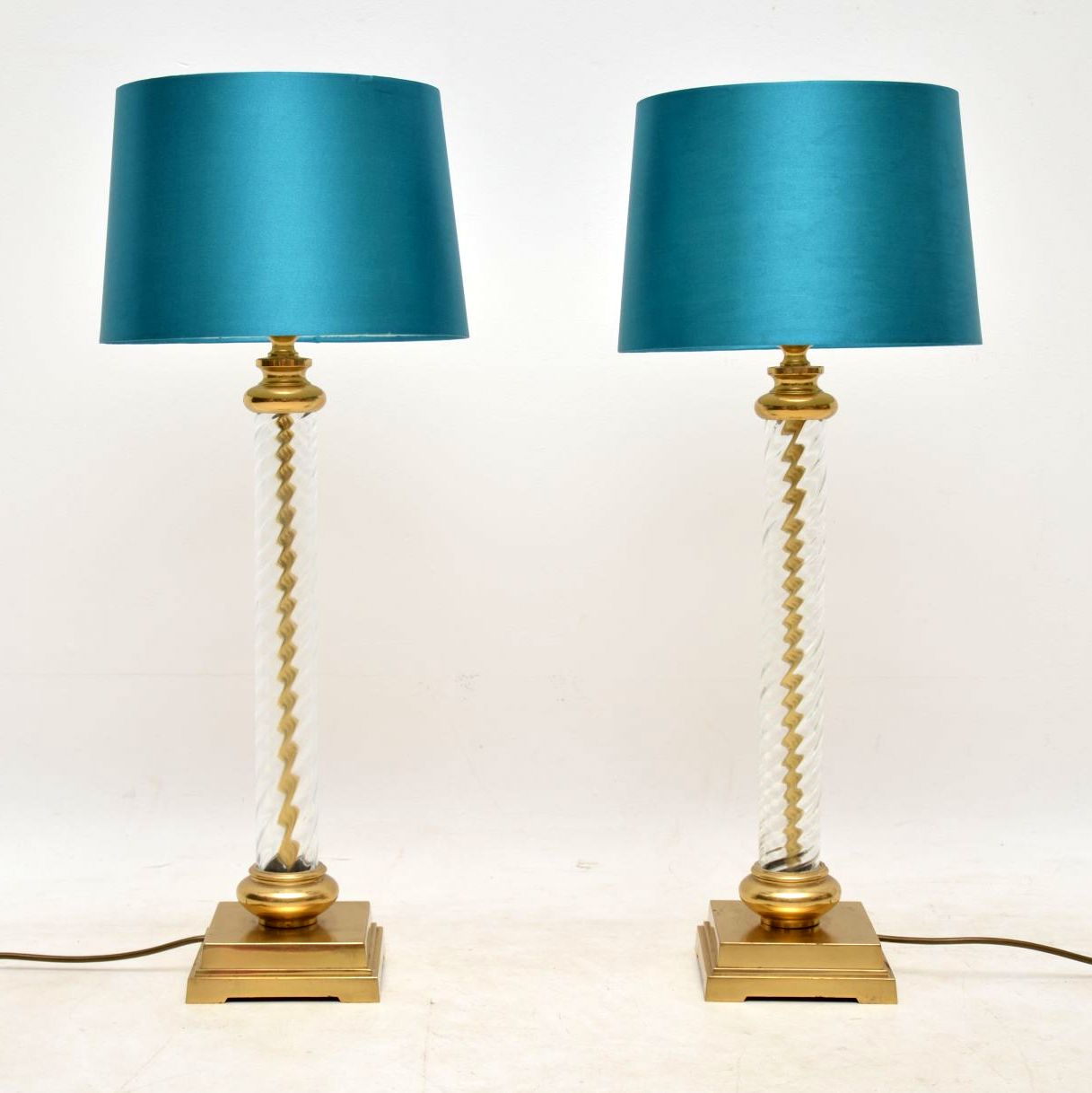 1960s Vintage Pair of Glass & Brass Table Lamps (1 of 1) 1960s Vintage Pair of Glass & Brass Table Lamps (1 of 1)