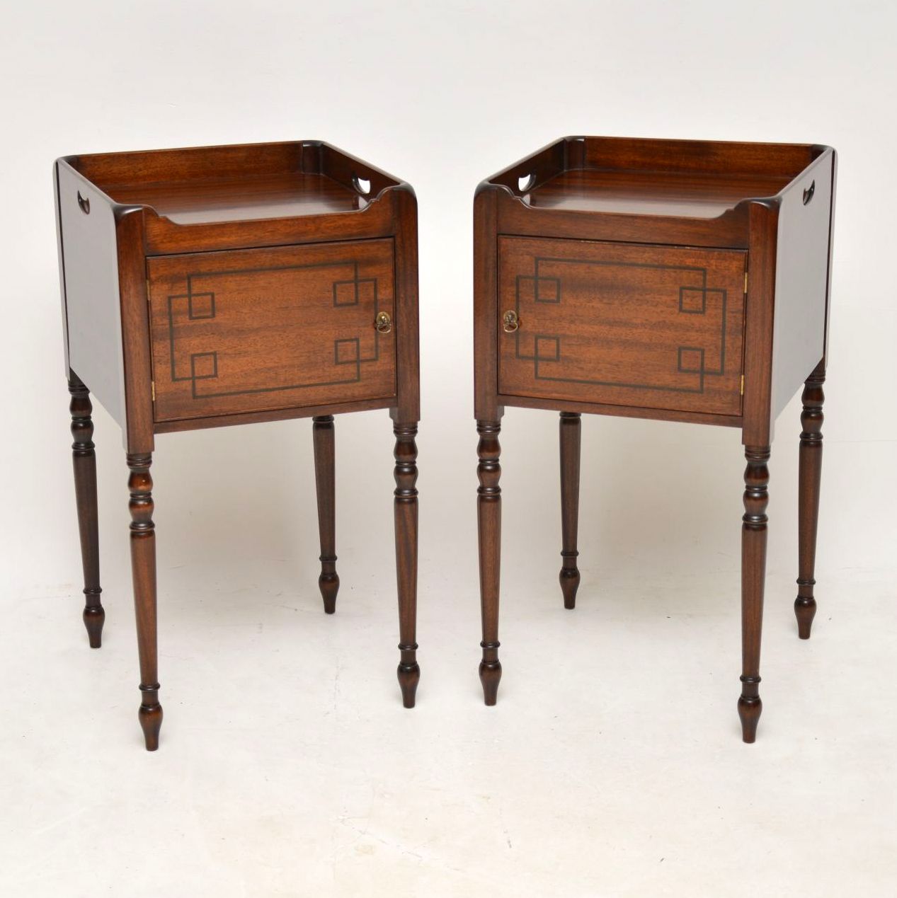 Pair of Inlaid Mahogany Bedside Cabinets (1 of 1) Pair of Inlaid Mahogany Bedside Cabinets (1 of 1)