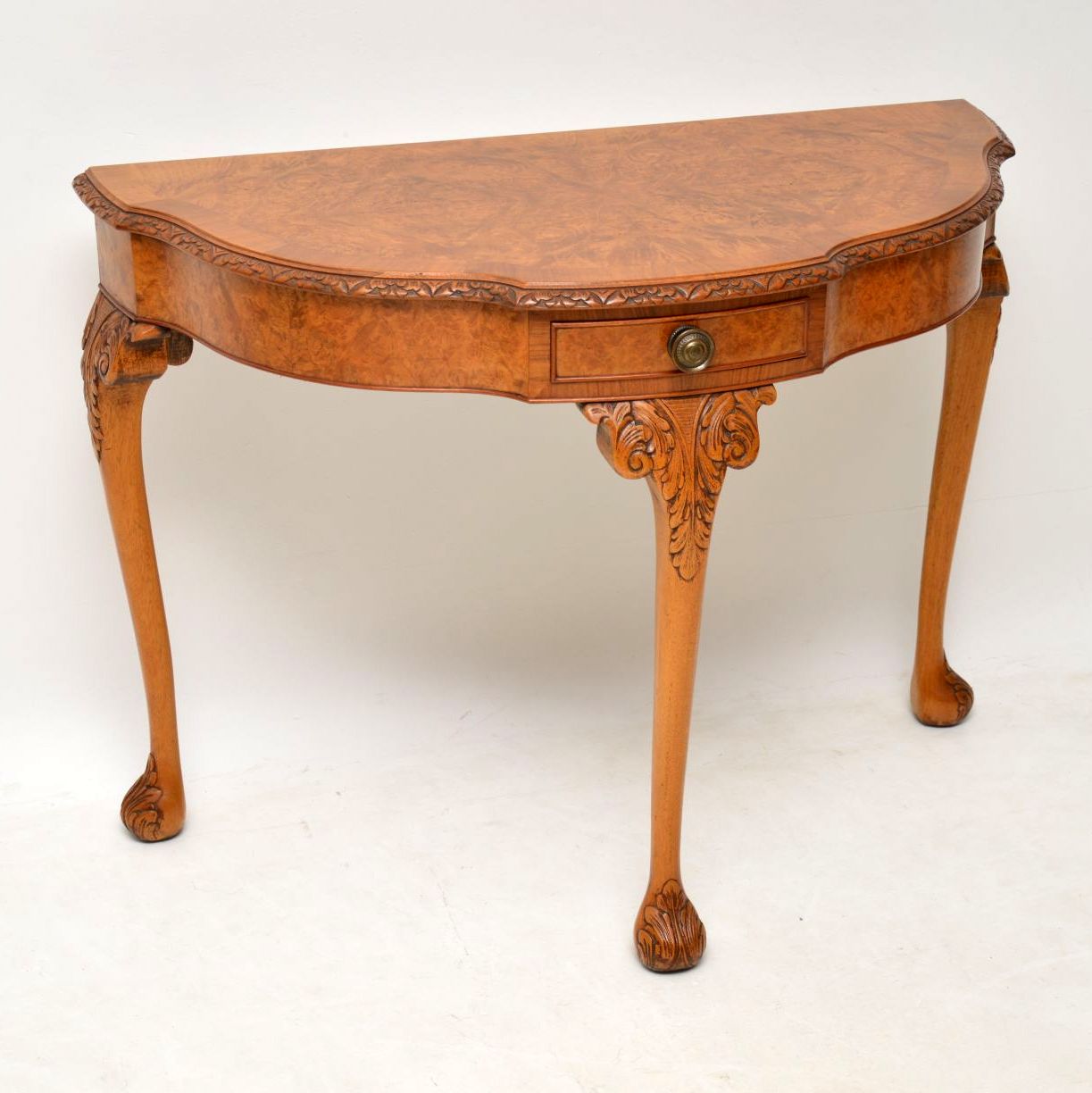 Burr Walnut Console Table c.1920 (1 of 1) Burr Walnut Console Table c.1920 (1 of 1)