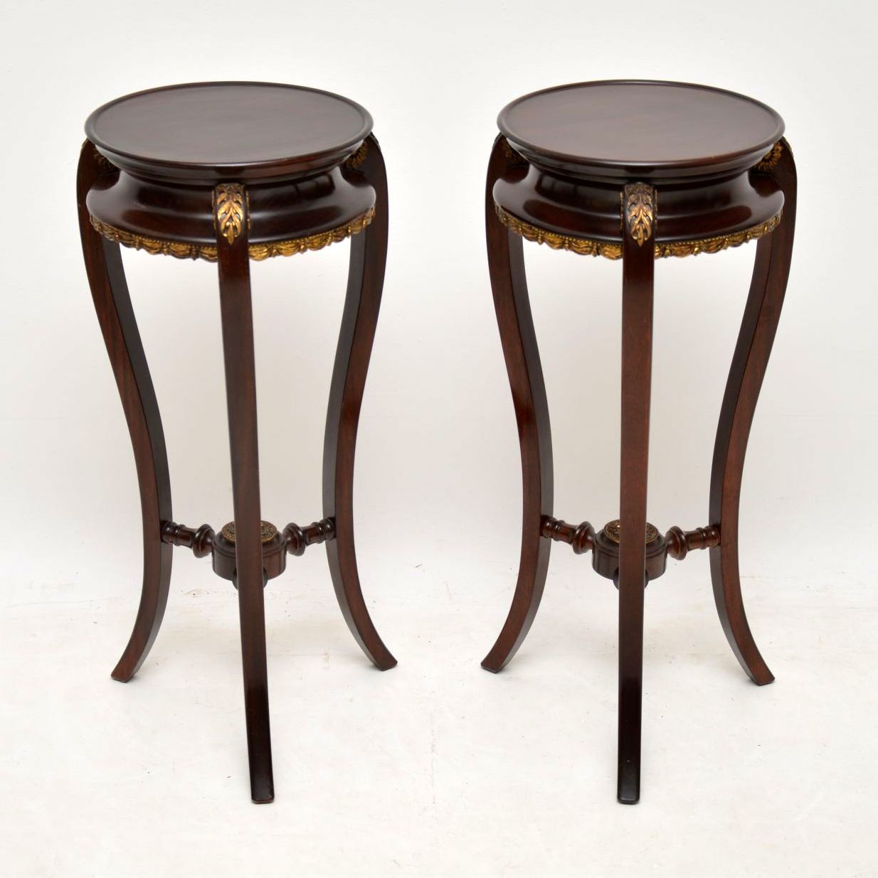 Pair of French Mahogany Side Tables c.1930 (1 of 1) Pair of French Mahogany Side Tables c.1930 (1 of 1)