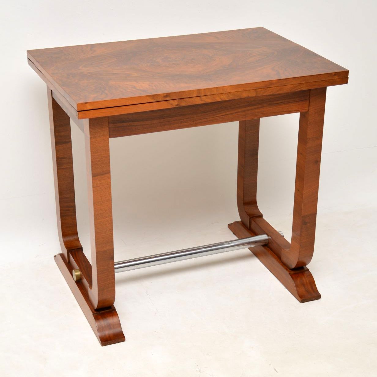 1920s Art Deco Vintage Walnut Card Table / Side Table (1 of 1) 1920s Art Deco Vintage Walnut Card Table / Side Table (1 of 1)
